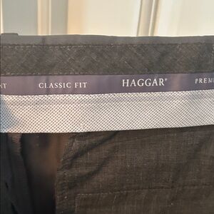 Haggar Premium Classic Fit Trousers in Charcoal